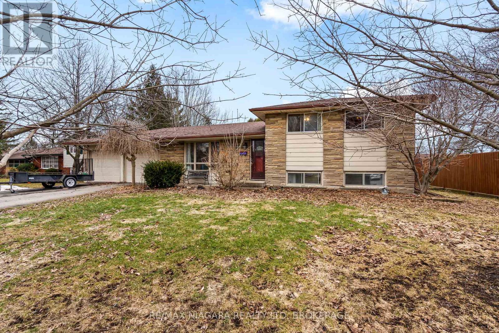 31 Runnymede Road, Port Colborne, Ontario  L3K 5C2 - Photo 3 - X12847094