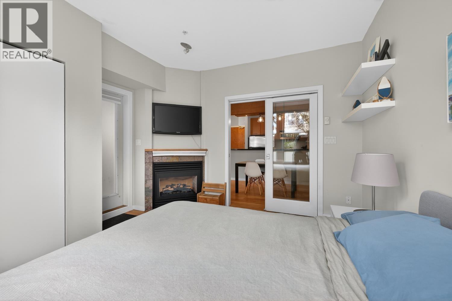 222 560 Raven Woods Drive, North Vancouver, British Columbia  V7G 2T3 - Photo 11 - R3096438