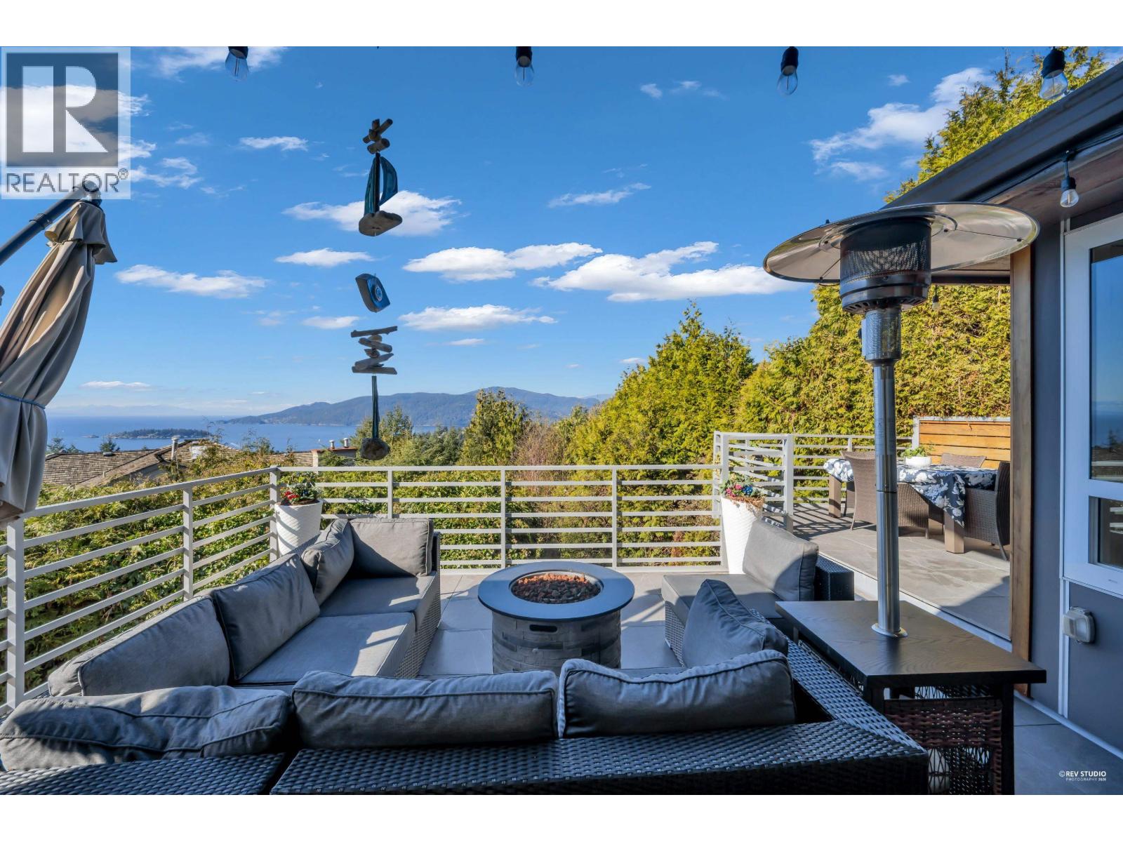 4795 Westwood Drive, West Vancouver, British Columbia  V7S 3B5 - Photo 14 - R3096435