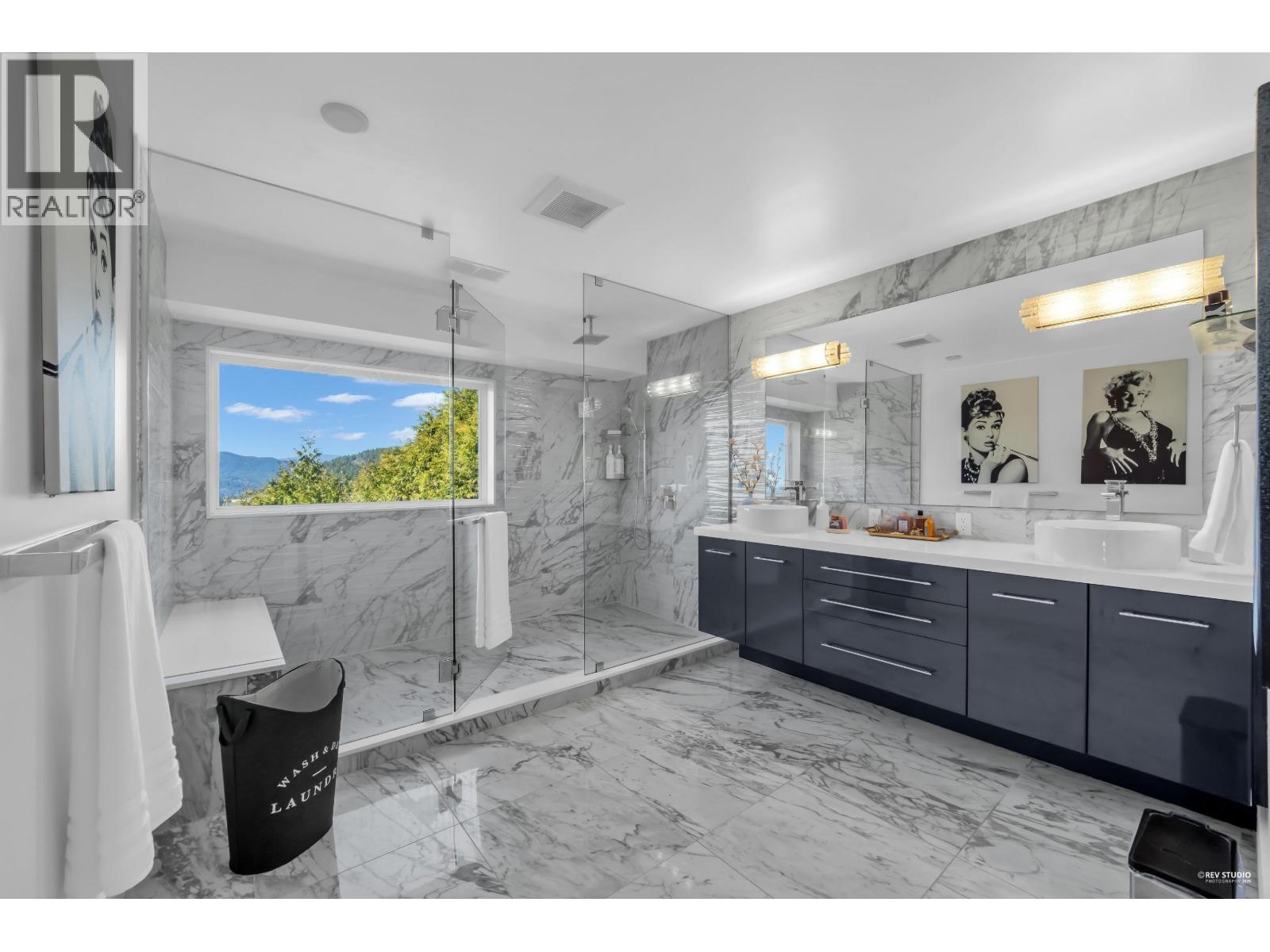 4795 Westwood Drive, West Vancouver, British Columbia  V7S 3B5 - Photo 30 - R3096435