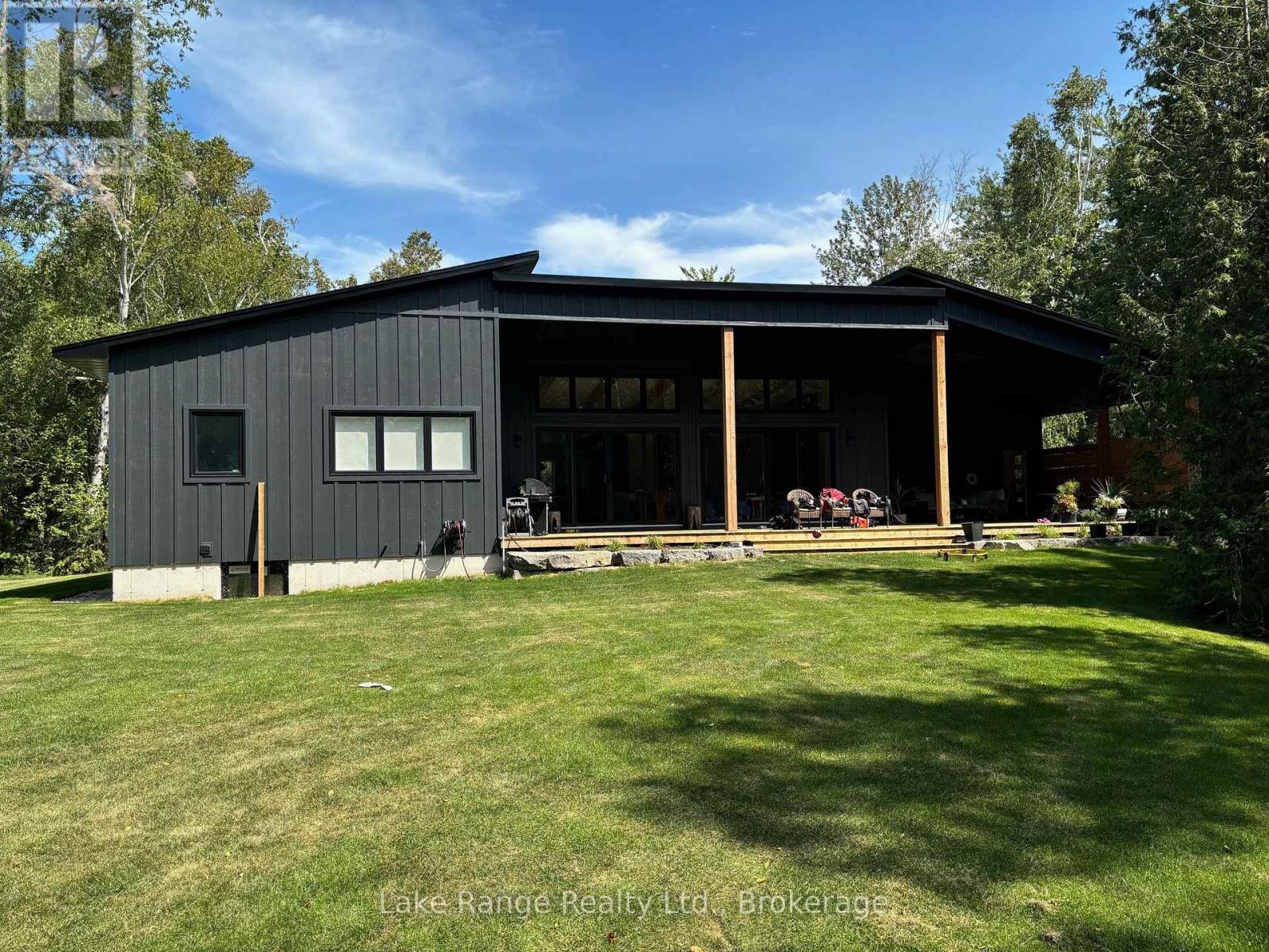 23 Green Brae Crescent, Huron-Kinloss, Ontario  N2Z 0B3 - Photo 41 - X12847090