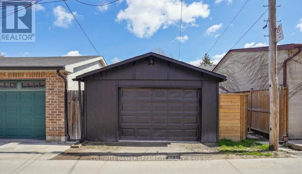 Upper - 464 Maybank Avenue, Toronto, Ontario  M6N 3S8 - Photo 27 - W12835598