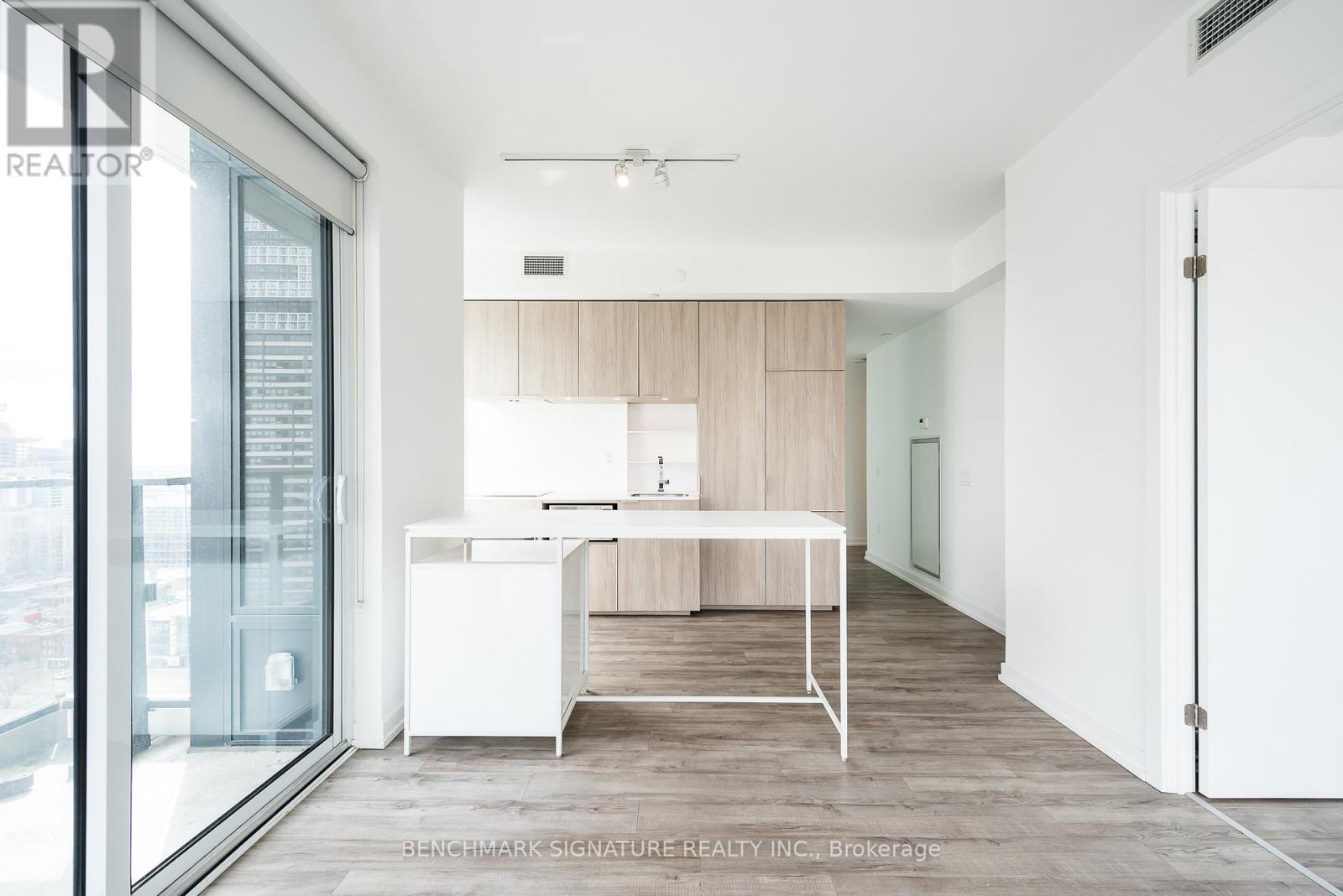 2810 - 77 Shuter Street, Toronto, Ontario  M5B 0B8 - Photo 17 - C12847074