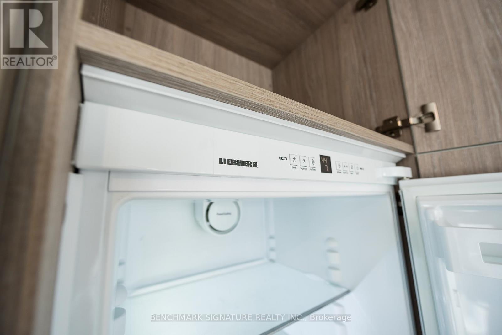 2810 - 77 Shuter Street, Toronto, Ontario  M5B 0B8 - Photo 24 - C12847074