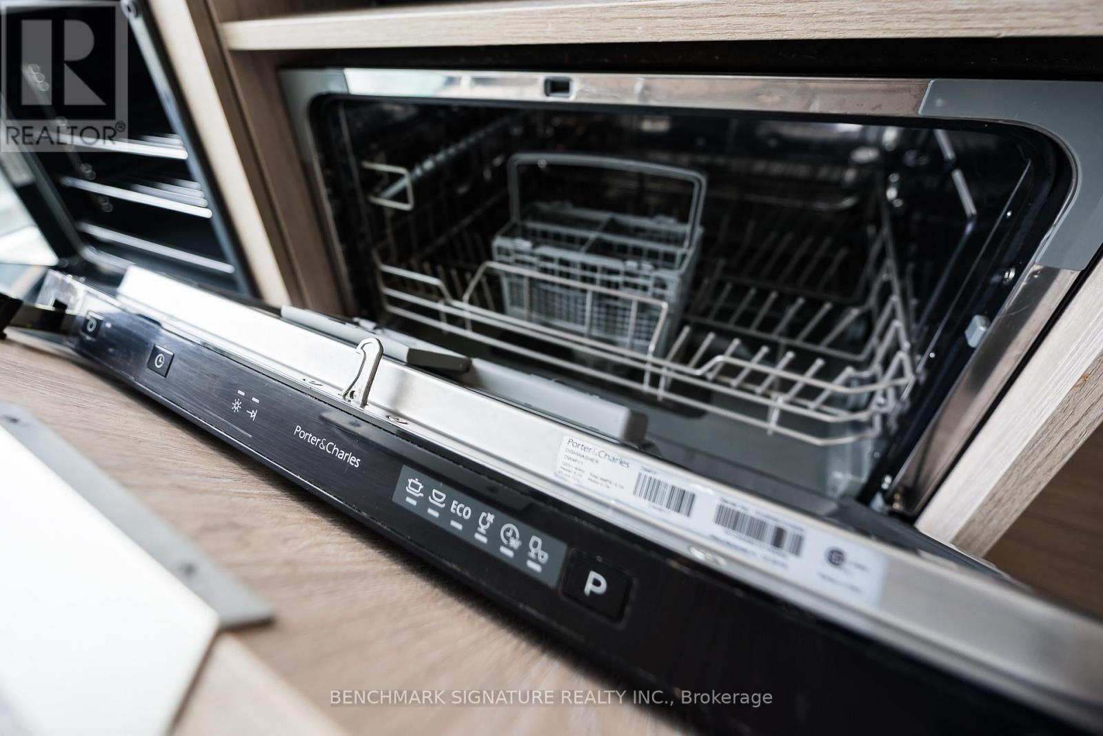 2810 - 77 Shuter Street, Toronto, Ontario  M5B 0B8 - Photo 26 - C12847074