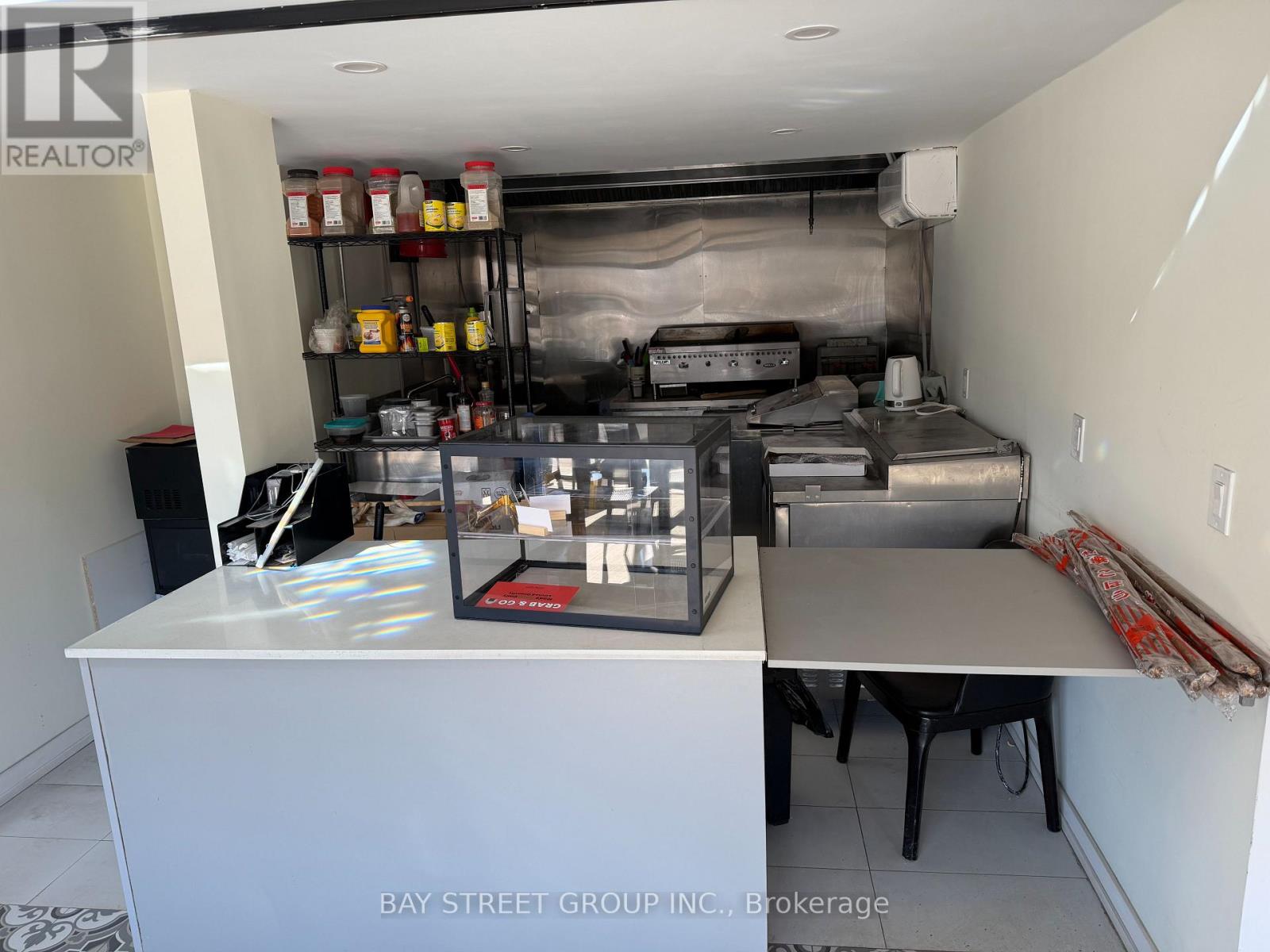 364 Huron Street, Toronto, Ontario  M5S 2G4 - Photo 5 - C12847092