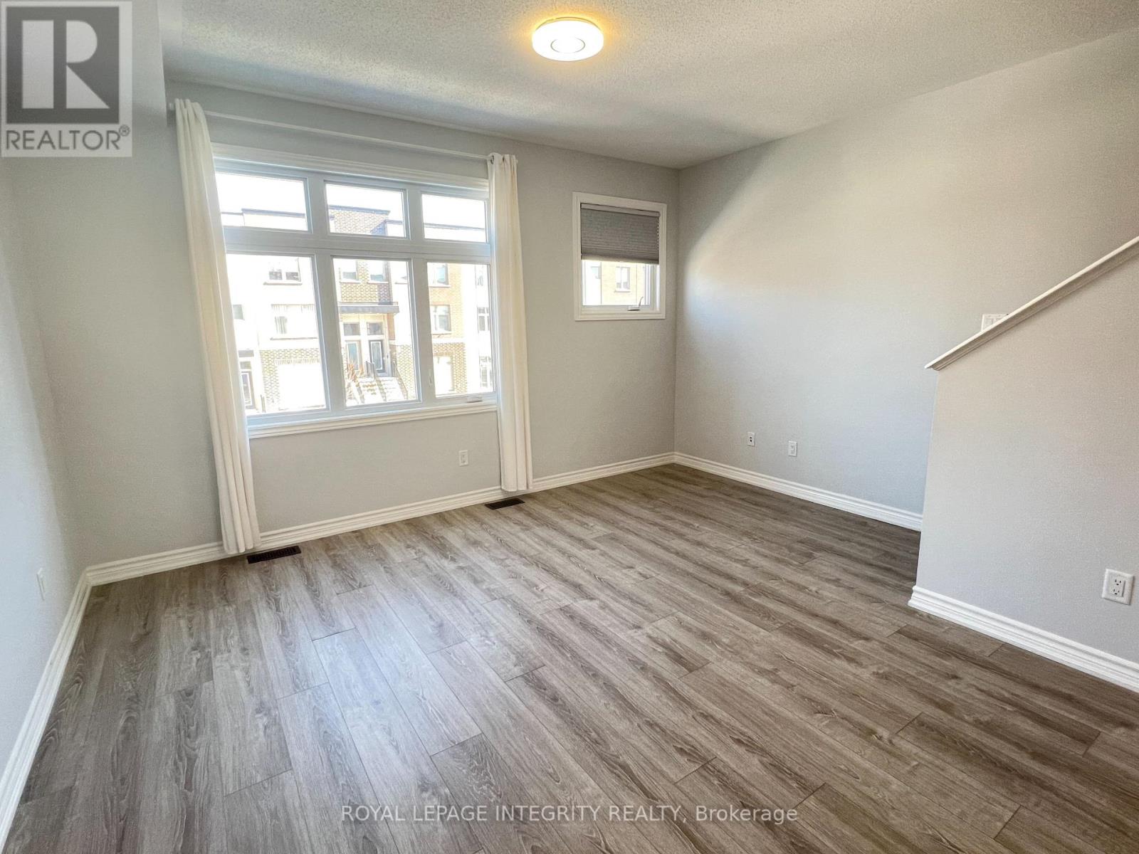 913 Moses Tennisco Street, Ottawa, Ontario  K1K 5A8 - Photo 12 - X12791994