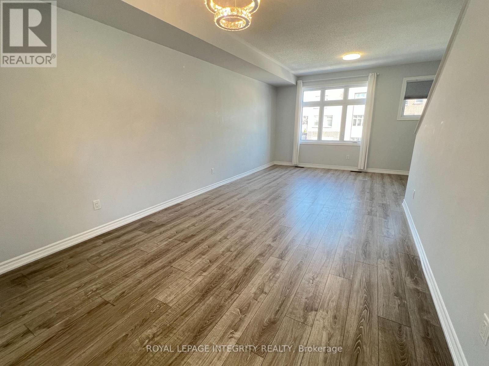 913 Moses Tennisco Street, Ottawa, Ontario  K1K 5A8 - Photo 11 - X12791994