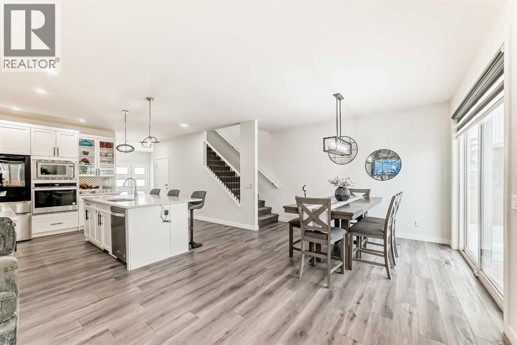 6 Corner Meadows Grove Ne, Calgary, Alberta  T3N 2C2 - Photo 8 - A2282399