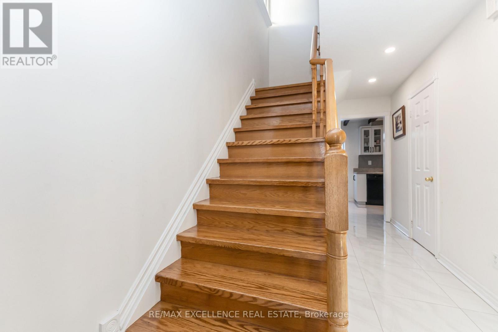 2962 Saint Malo Circle, Mississauga, Ontario  L5N 1S9 - Photo 16 - W12847100