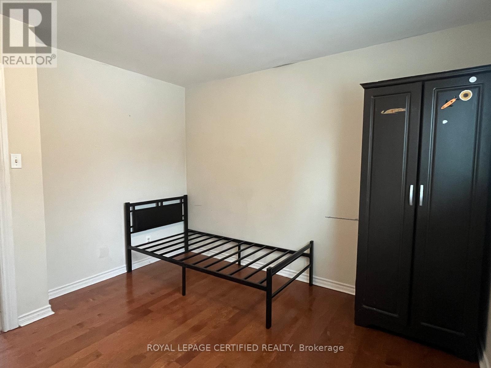 818 Garth Street, Hamilton (Westcliffe), Ontario  L9C 4K5 - Photo 7 - X12847078