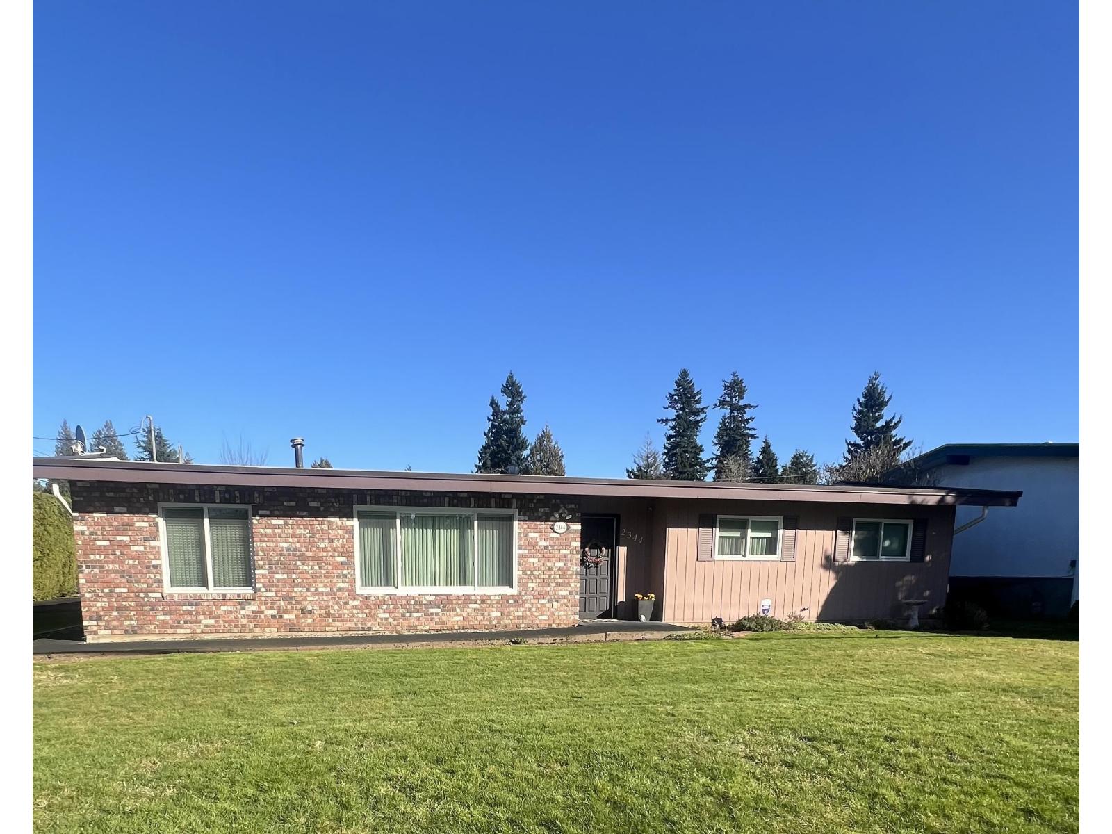 2344 Beaver Street, Abbotsford, British Columbia  V2T 3E1 - Photo 1 - R3096334