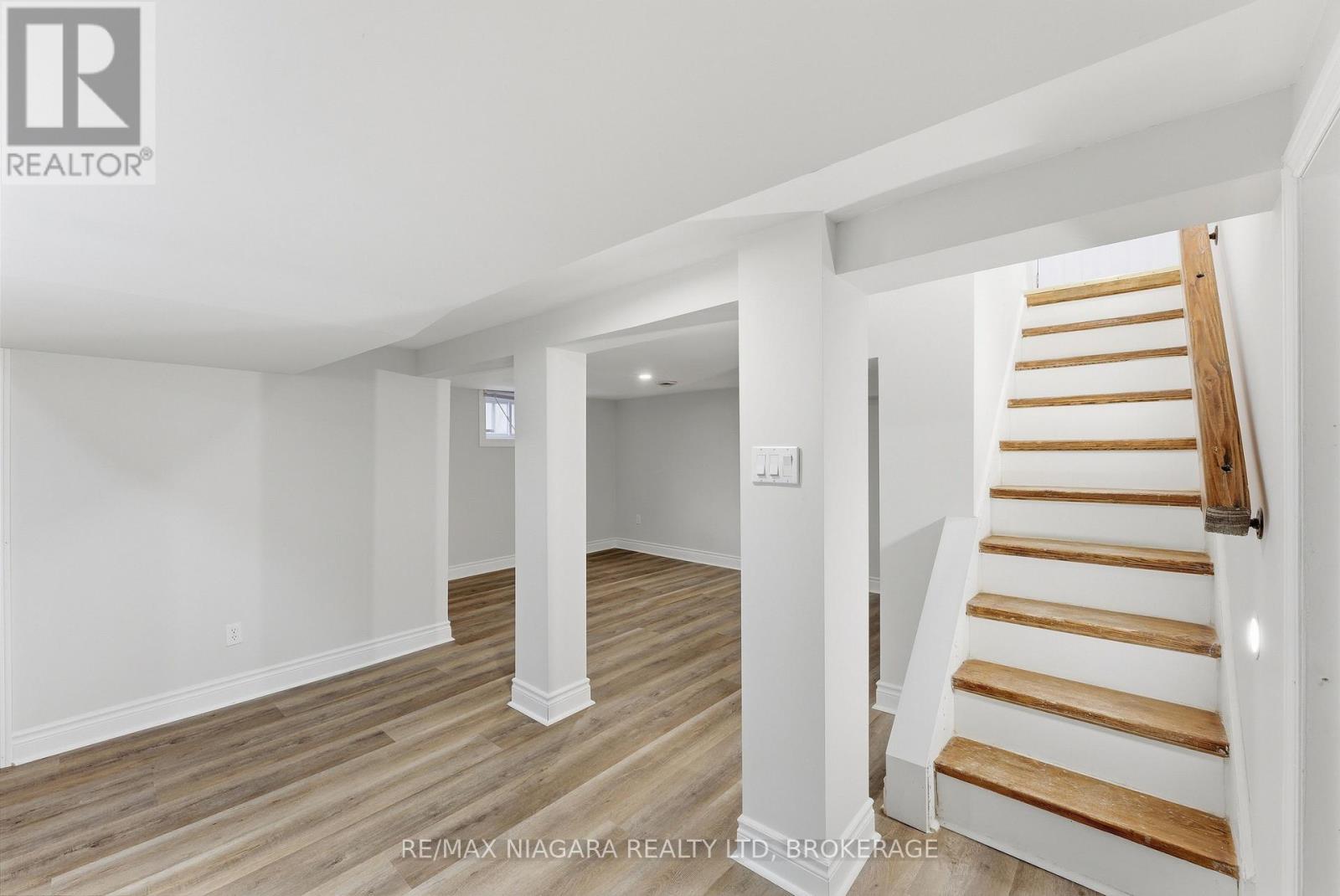 5781 Morden Drive, Niagara Falls, Ontario  L2E 3C8 - Photo 35 - X12845350