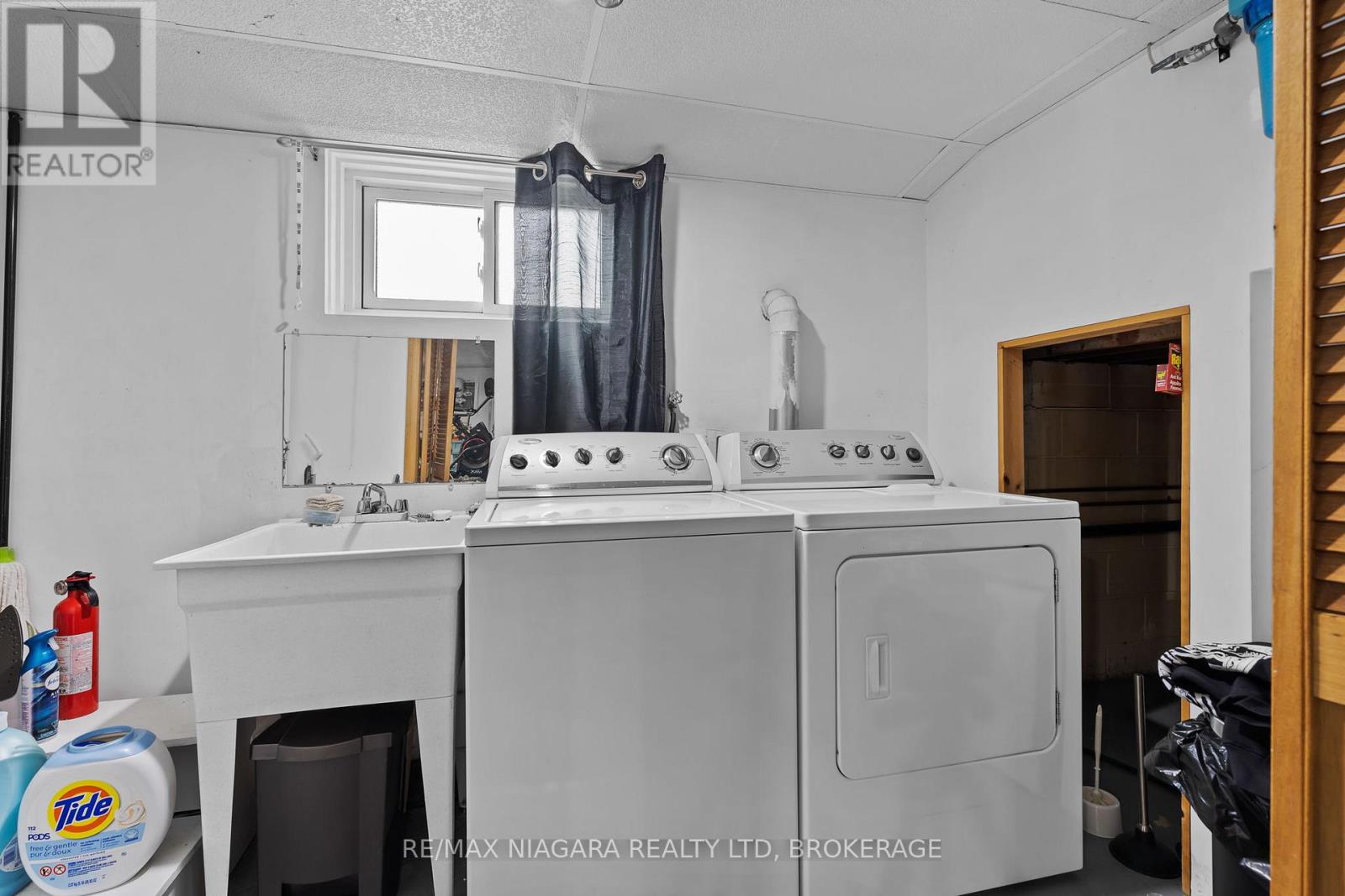 506 Main Street W, Port Colborne, Ontario  L3K 3W6 - Photo 21 - X12847114