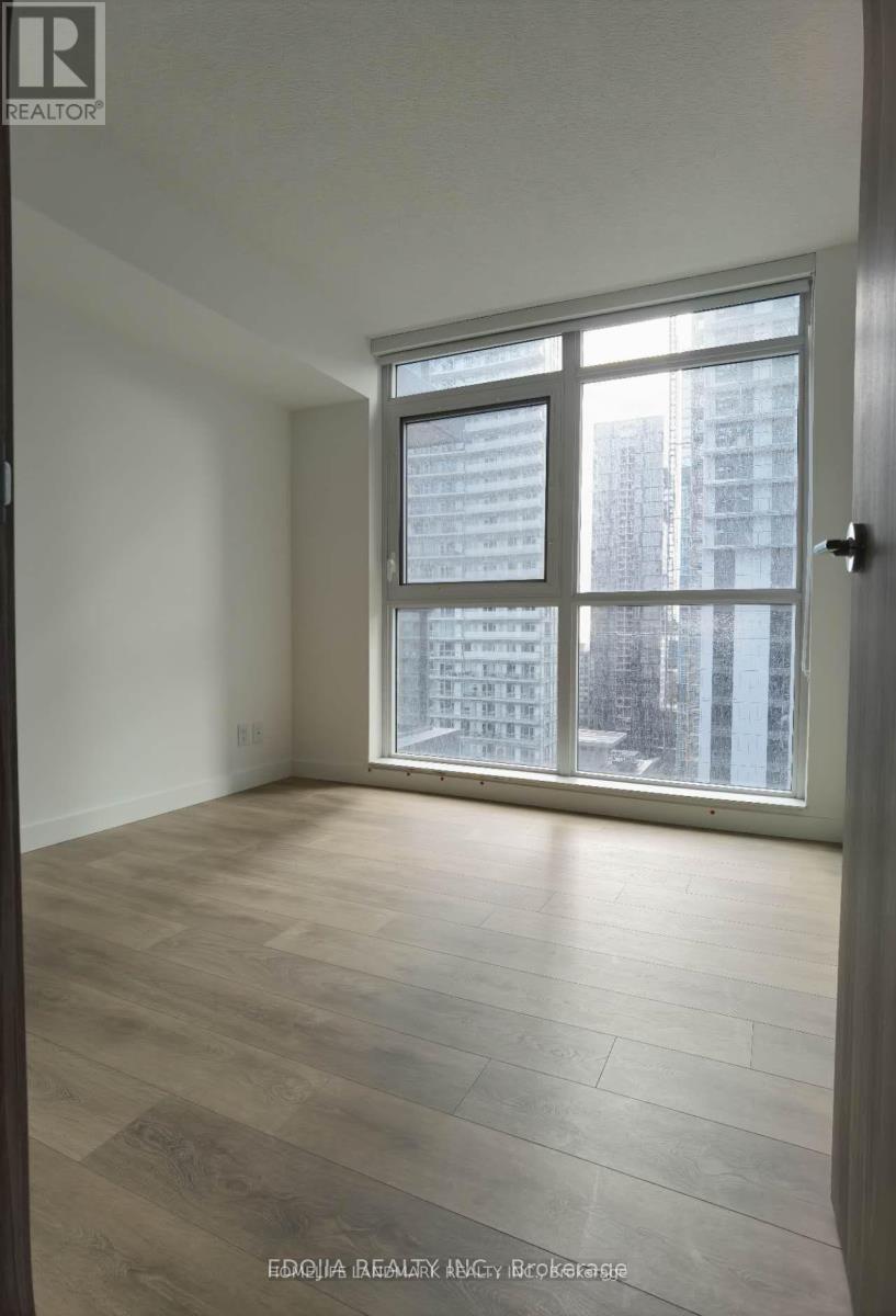 2707 - 38 Widmer Street, Toronto, Ontario  M5V 2E9 - Photo 7 - C12847120