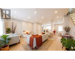 9 LESMOUNT AVENUE, Toronto, Ontario