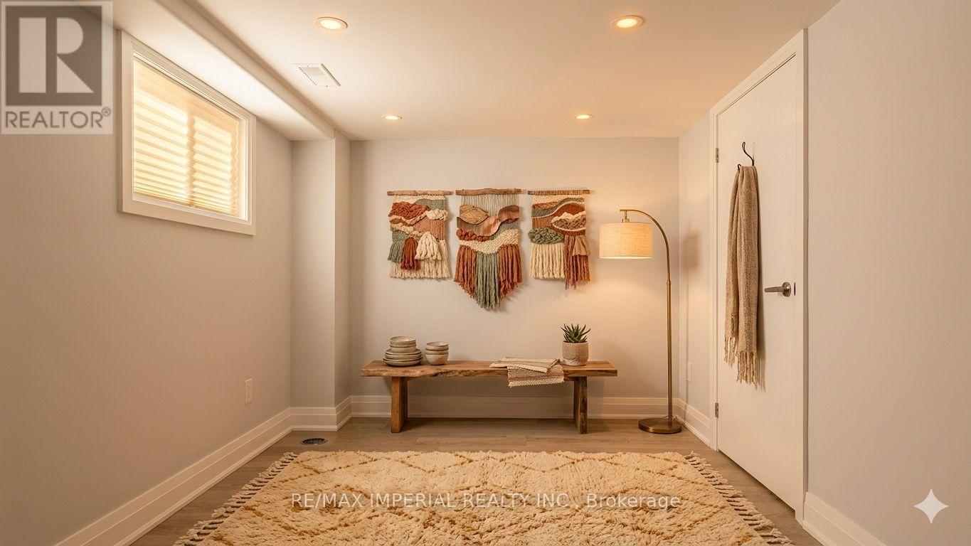 9 Lesmount Avenue, Toronto, Ontario  M4J 3V5 - Photo 25 - E12662344