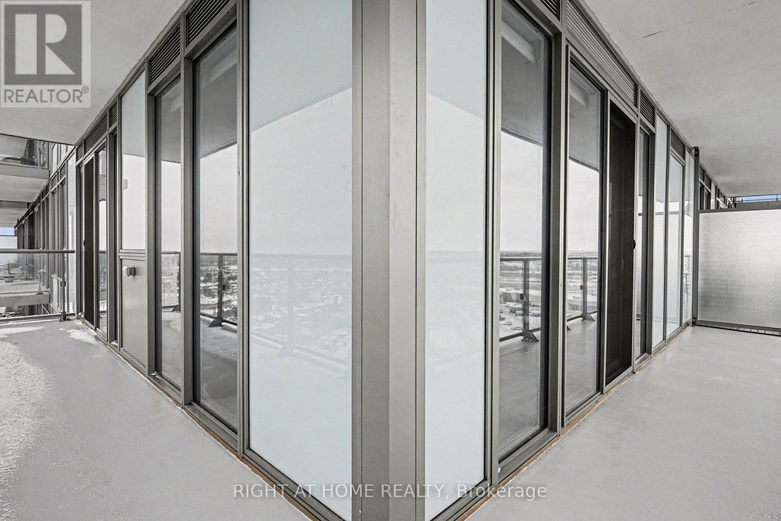 1404 - 4655 Metcalfe Avenue, Mississauga, Ontario  L5M 0Z7 - Photo 10 - W12847110