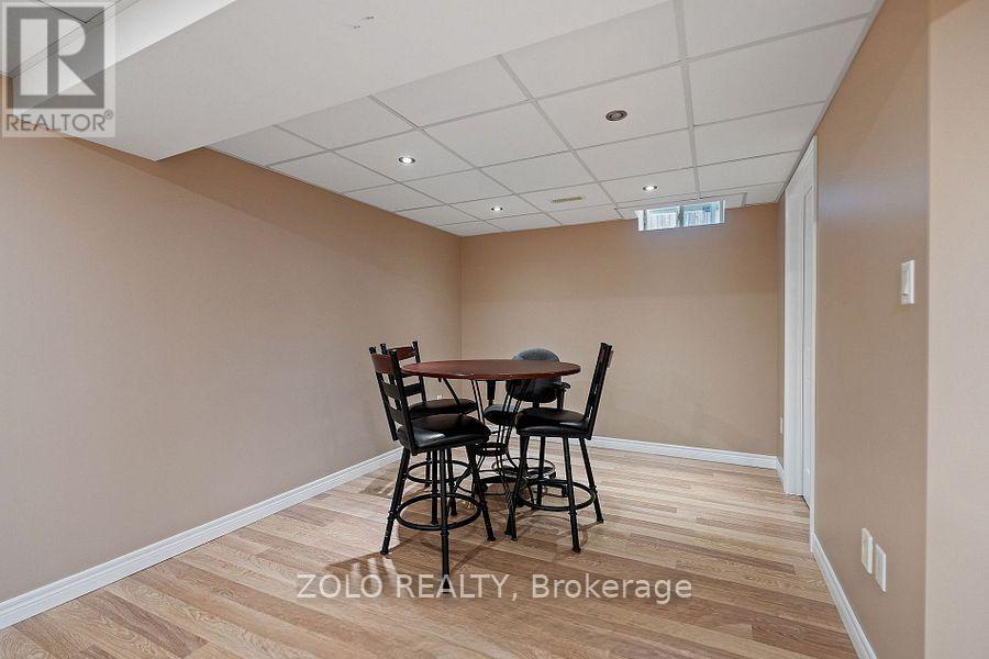 42 Vinifera Drive, Grimsby, Ontario  L3M 5S1 - Photo 37 - X12847106