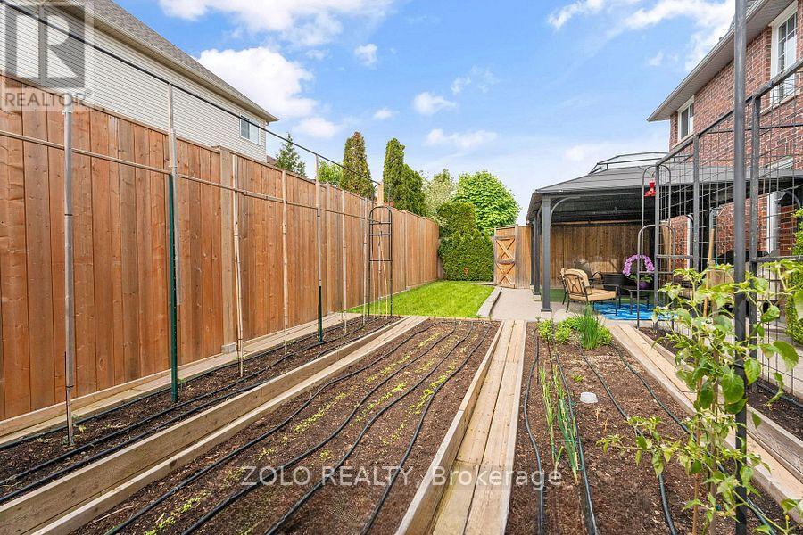 42 Vinifera Drive, Grimsby, Ontario  L3M 5S1 - Photo 41 - X12847106