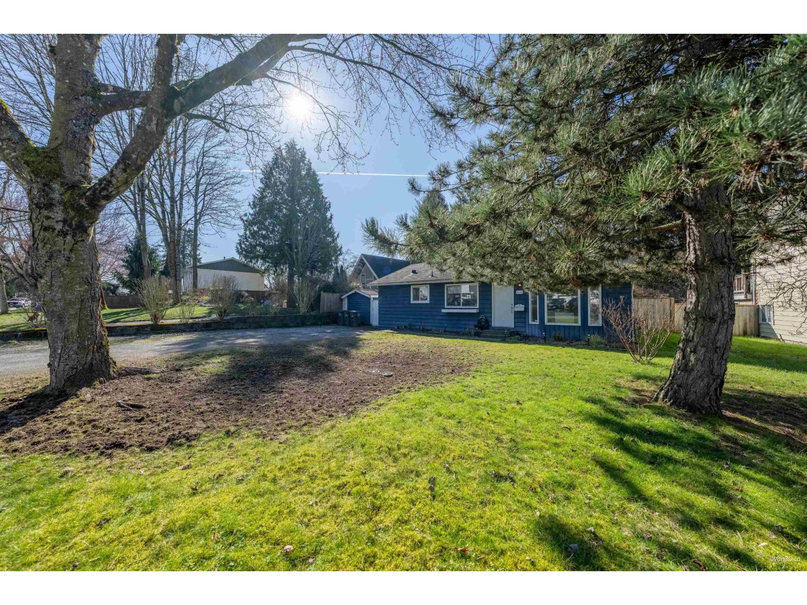 6153 Morgan Drive, Surrey, British Columbia  V3S 5B8 - Photo 2 - R3096279