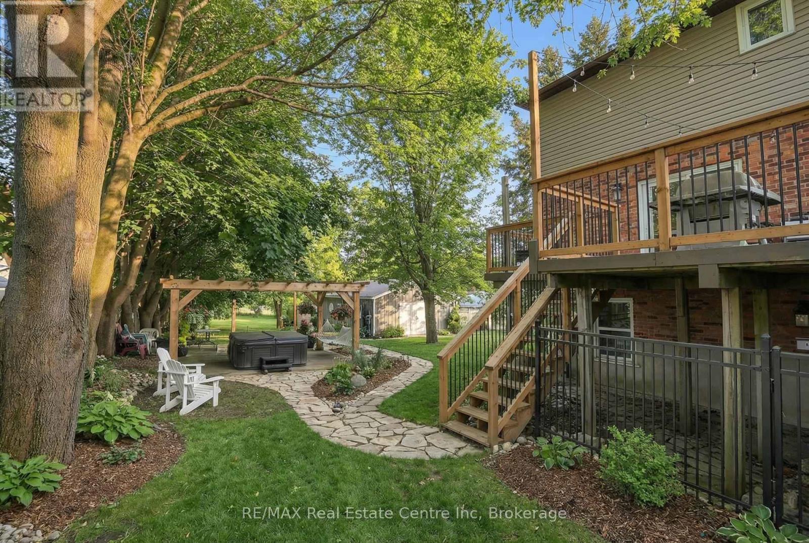 261 Colborne Street, Centre Wellington, Ontario  N0B 1S0 - Photo 14 - X12844206