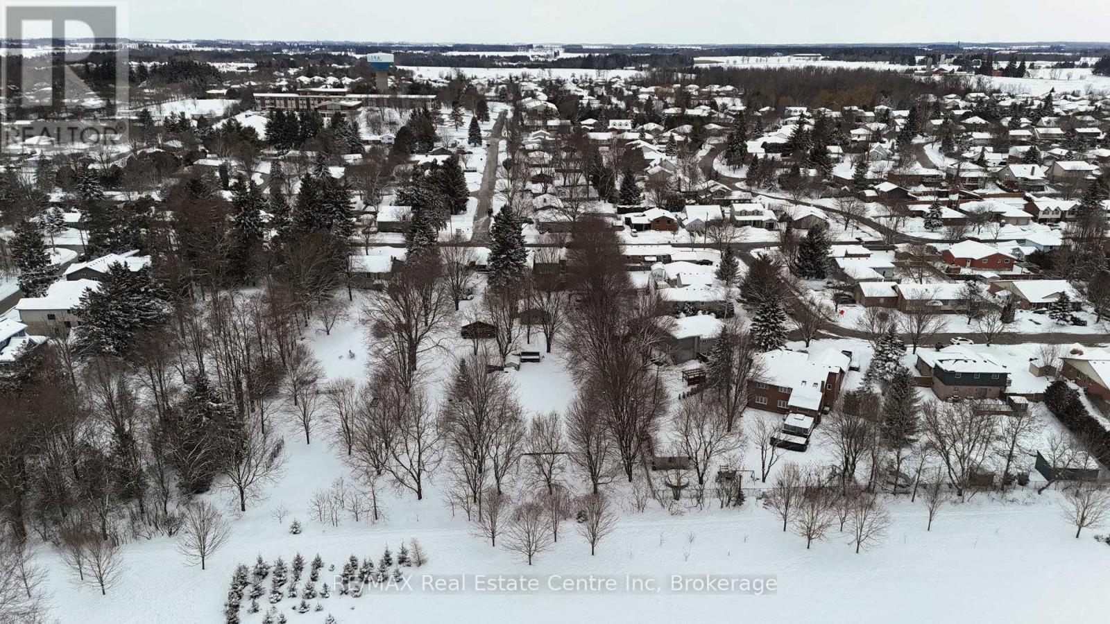 261 Colborne Street, Centre Wellington, Ontario  N0B 1S0 - Photo 36 - X12844206