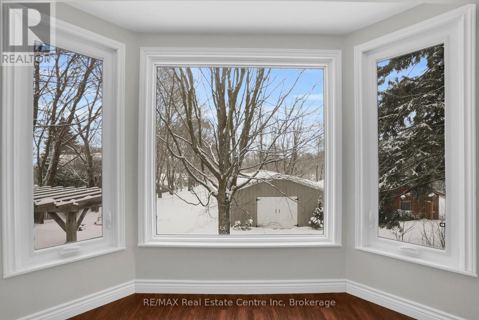 261 Colborne Street, Centre Wellington, Ontario  N0B 1S0 - Photo 8 - X12844206