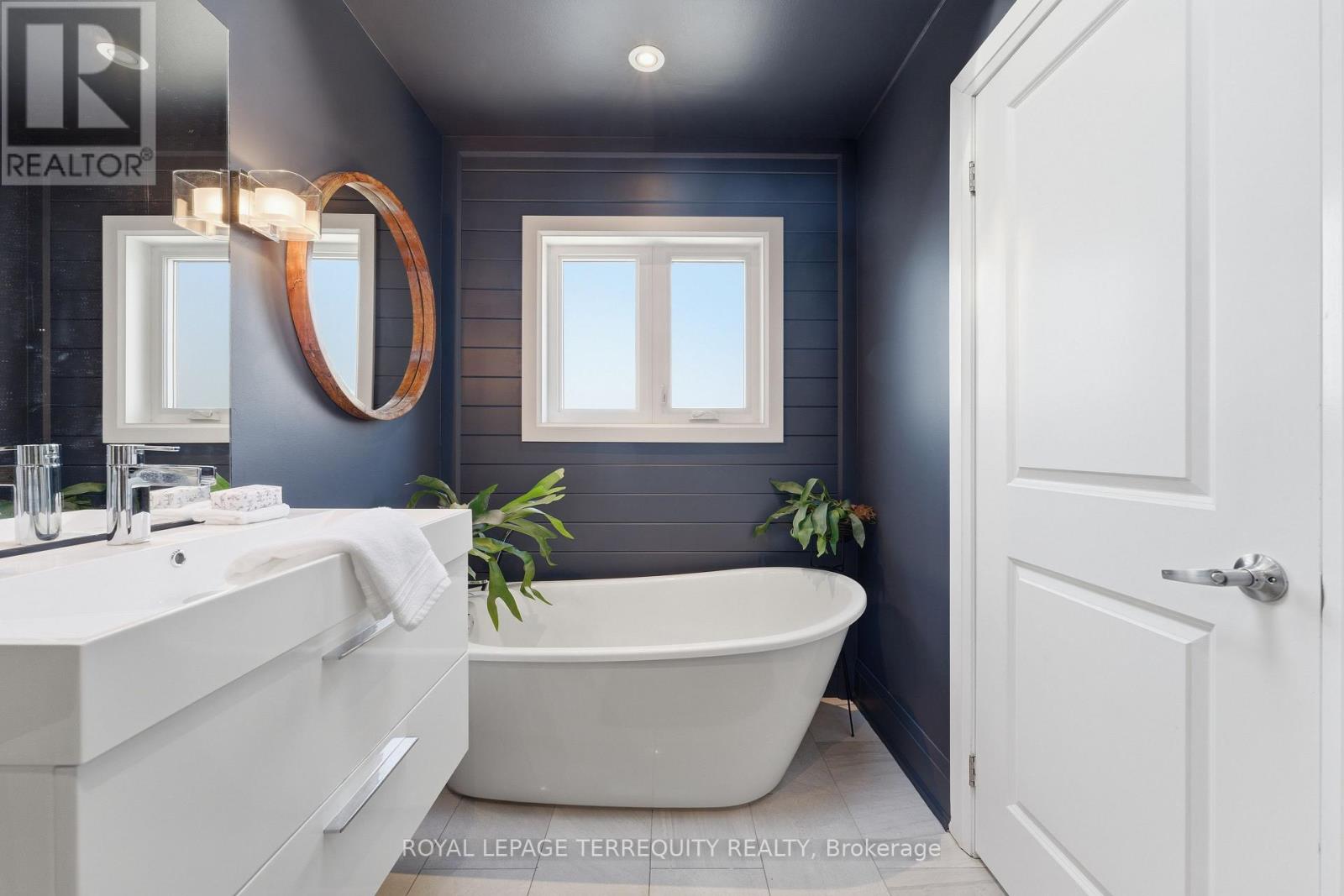 52 Queensbury Avenue, Toronto, Ontario  M1N 2X7 - Photo 25 - E12765480