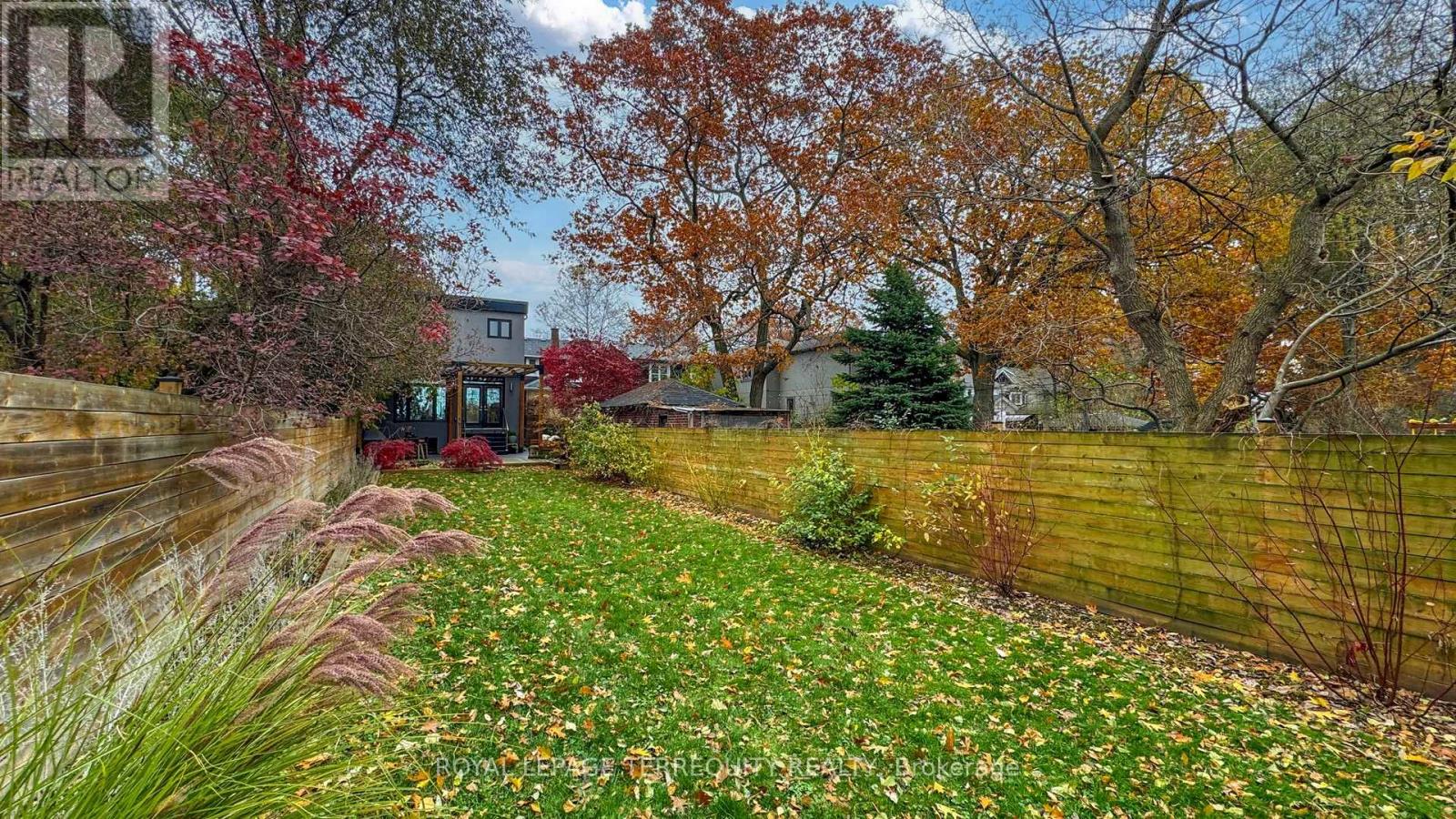 52 Queensbury Avenue, Toronto, Ontario  M1N 2X7 - Photo 42 - E12765480