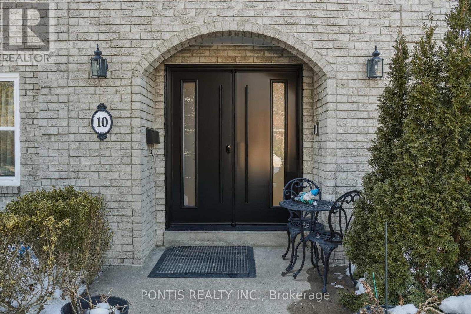 10 Whitmore Court, Brampton, Ontario  L6Z 2A5 - Photo 23 - W12841268