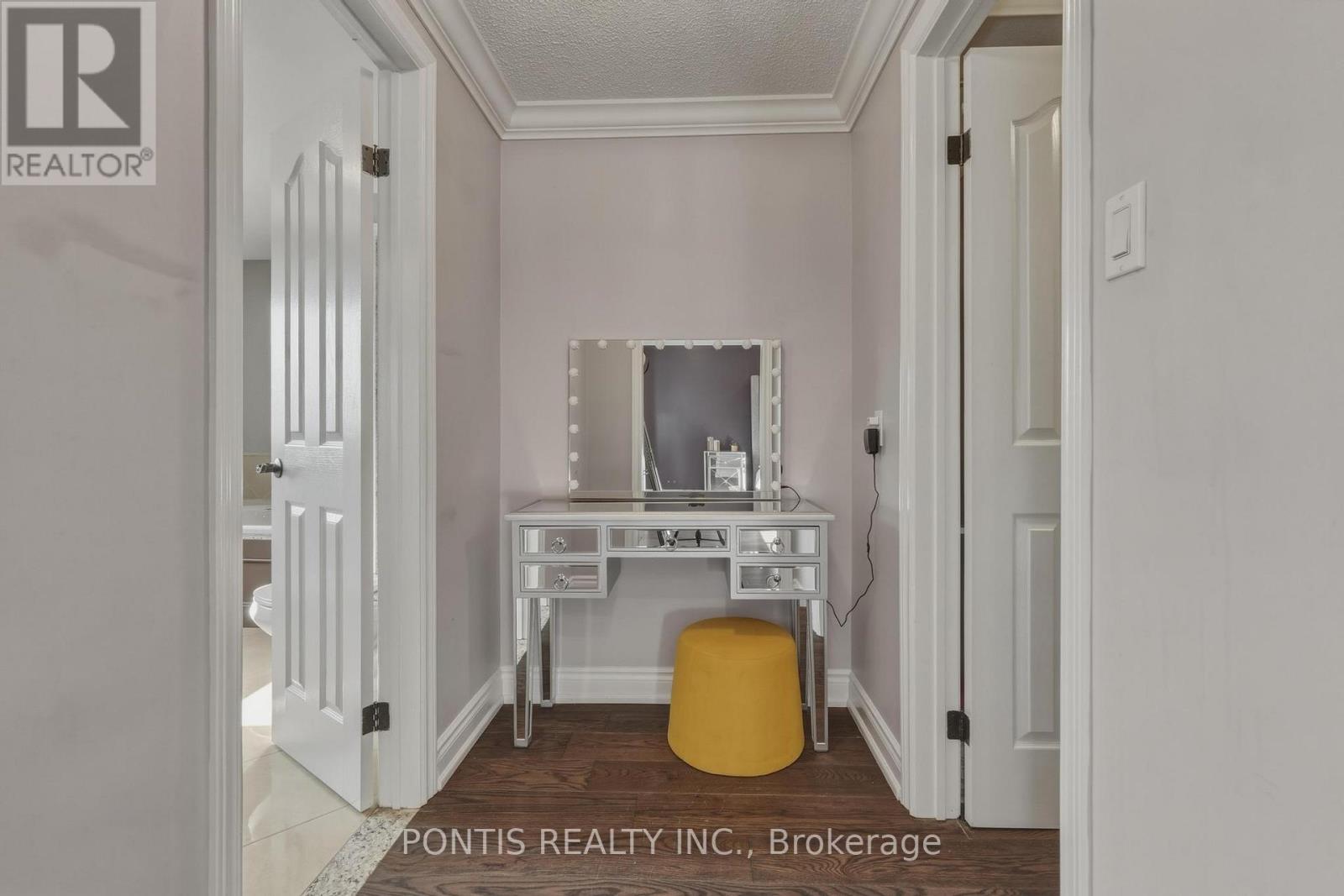 10 Whitmore Court, Brampton, Ontario  L6Z 2A5 - Photo 36 - W12841268