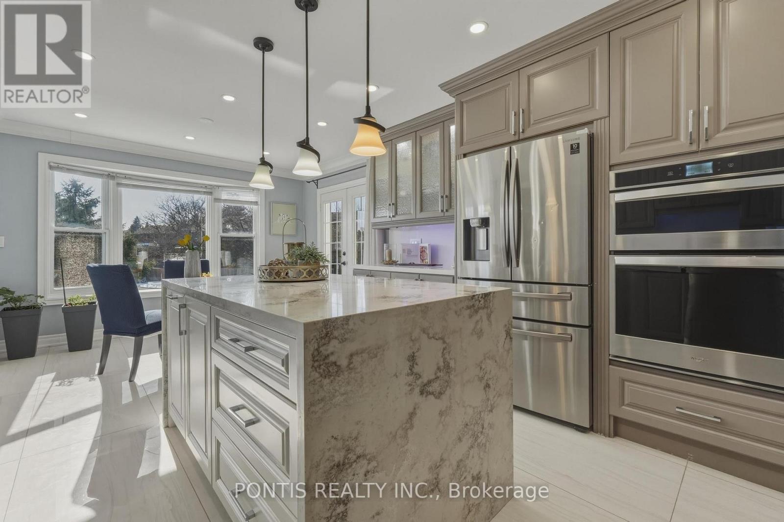 10 Whitmore Court, Brampton, Ontario  L6Z 2A5 - Photo 30 - W12841268