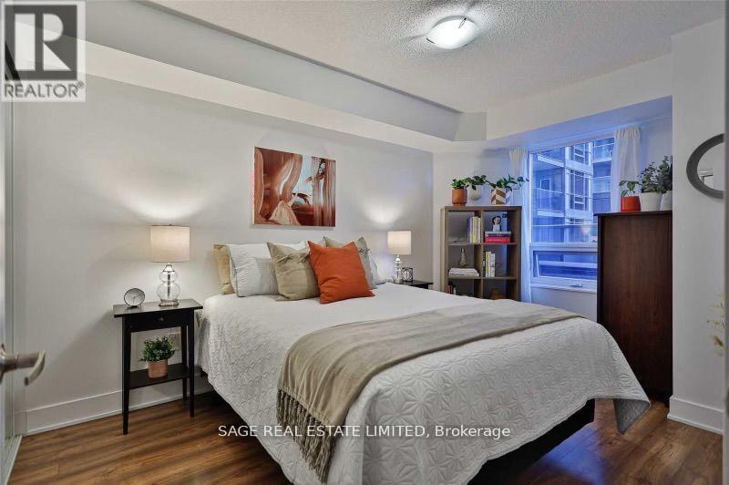 202 - 20 Blue Jays Way, Toronto, Ontario  M5V 3W6 - Photo 9 - C12847134