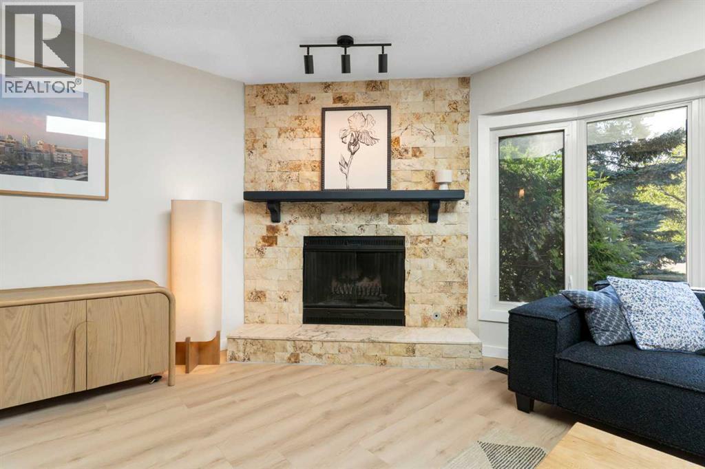 9308 26 Street Sw, Calgary, Alberta  T2V 4G9 - Photo 9 - A2270205