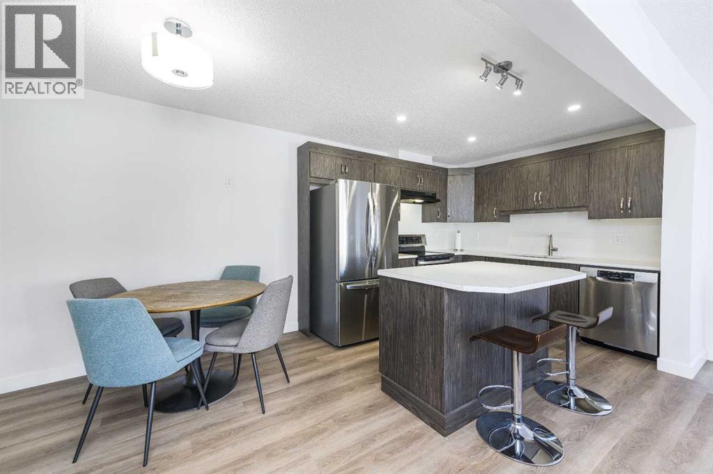 15 Yorkville Avenue Sw, Calgary, Alberta  T2X 4K3 - Photo 3 - A2289849