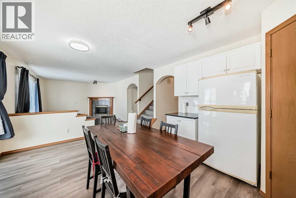 136 Citadel Crest Circle Nw, Calgary, Alberta  T3G 4G3 - Photo 6 - A2290174