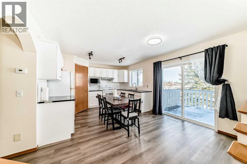 136 Citadel Crest Circle Nw, Calgary, Alberta  T3G 4G3 - Photo 3 - A2290174