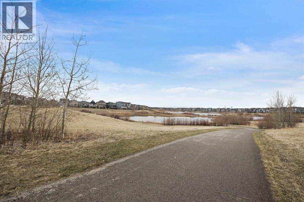 71 Masters Heights Se, Calgary, Alberta  T3M 2M7 - Photo 25 - A2262713