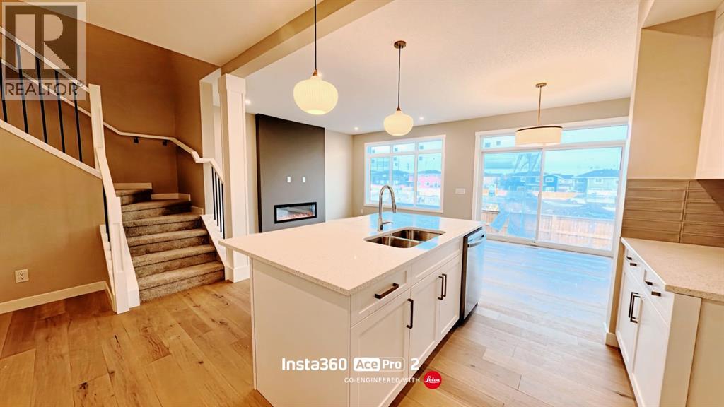 91 Waterford Mews, Chestermere, Alberta  T1X 3B7 - Photo 12 - A2275169