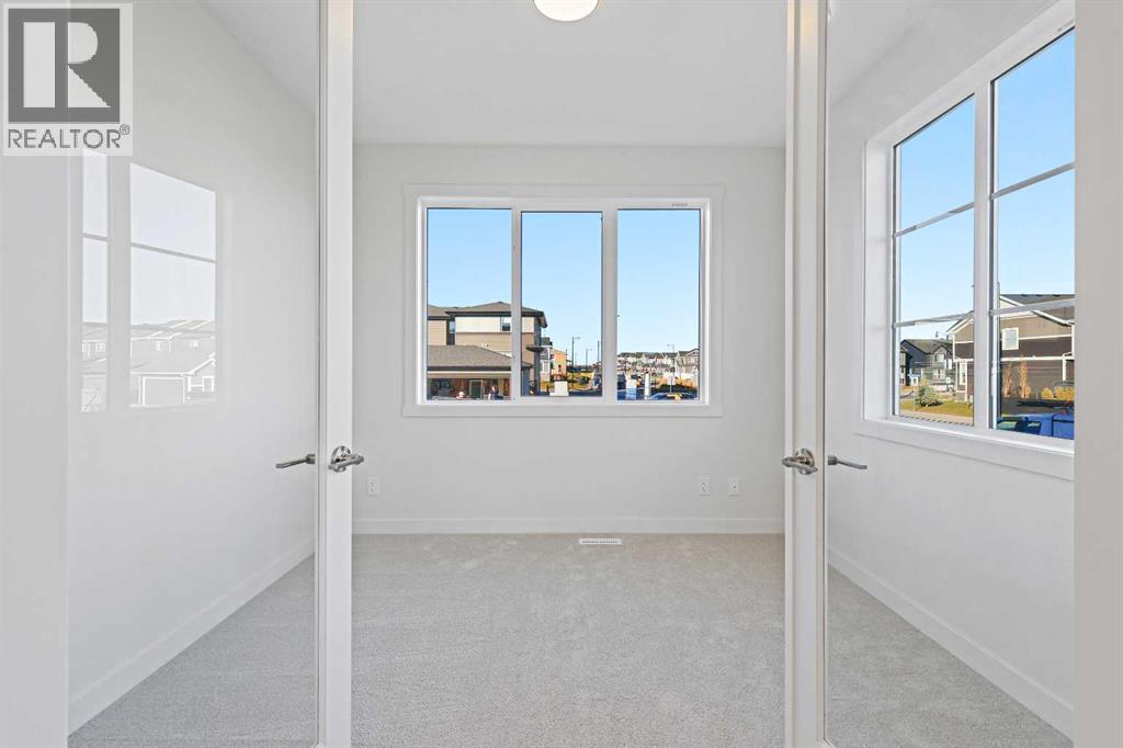 220 Waterford Heath, Chestermere, Alberta  T1X 2Z7 - Photo 27 - A2276236