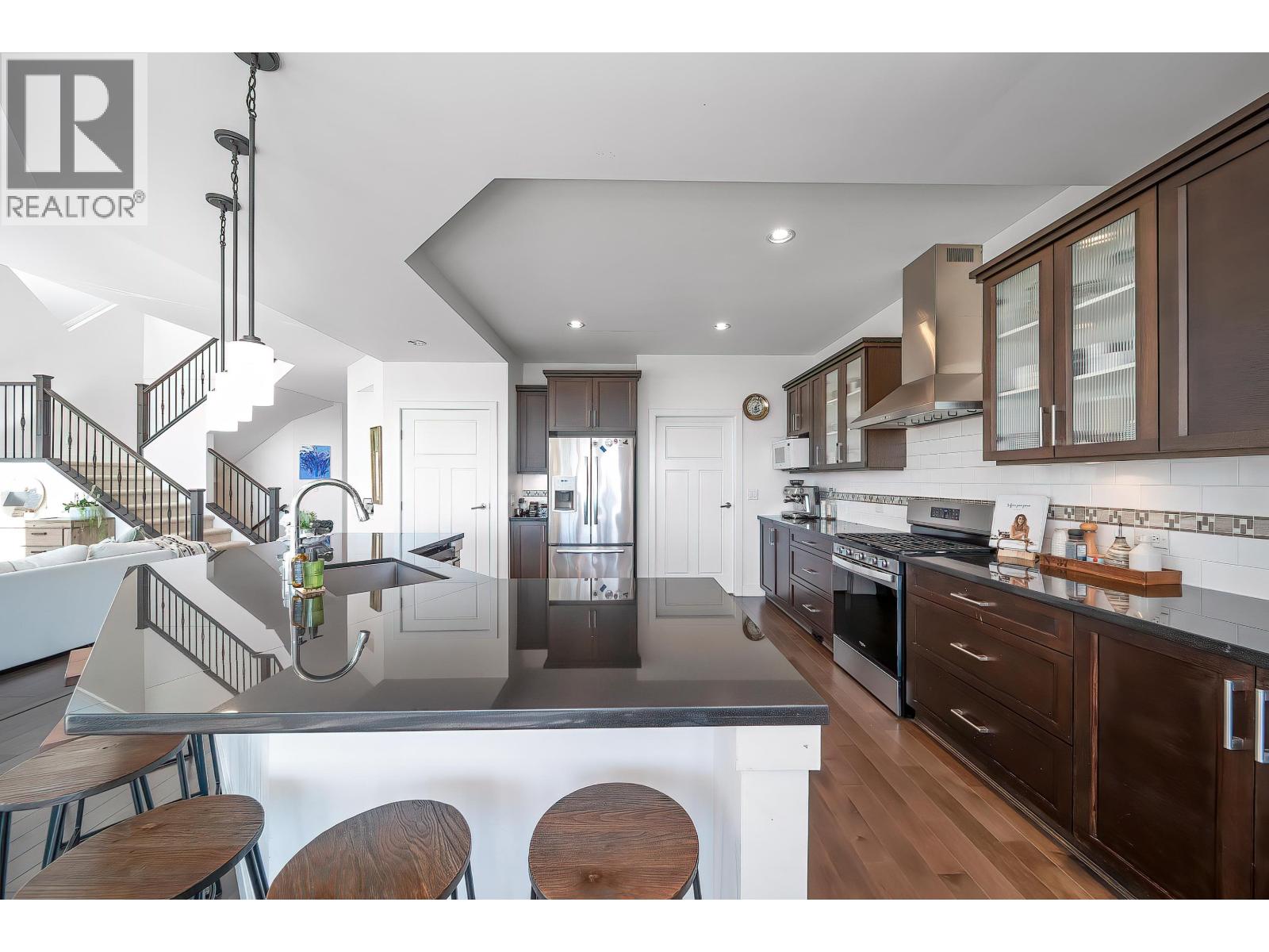 3492 Bishop Place, Coquitlam, British Columbia  V3E 0K2 - Photo 11 - R3096439