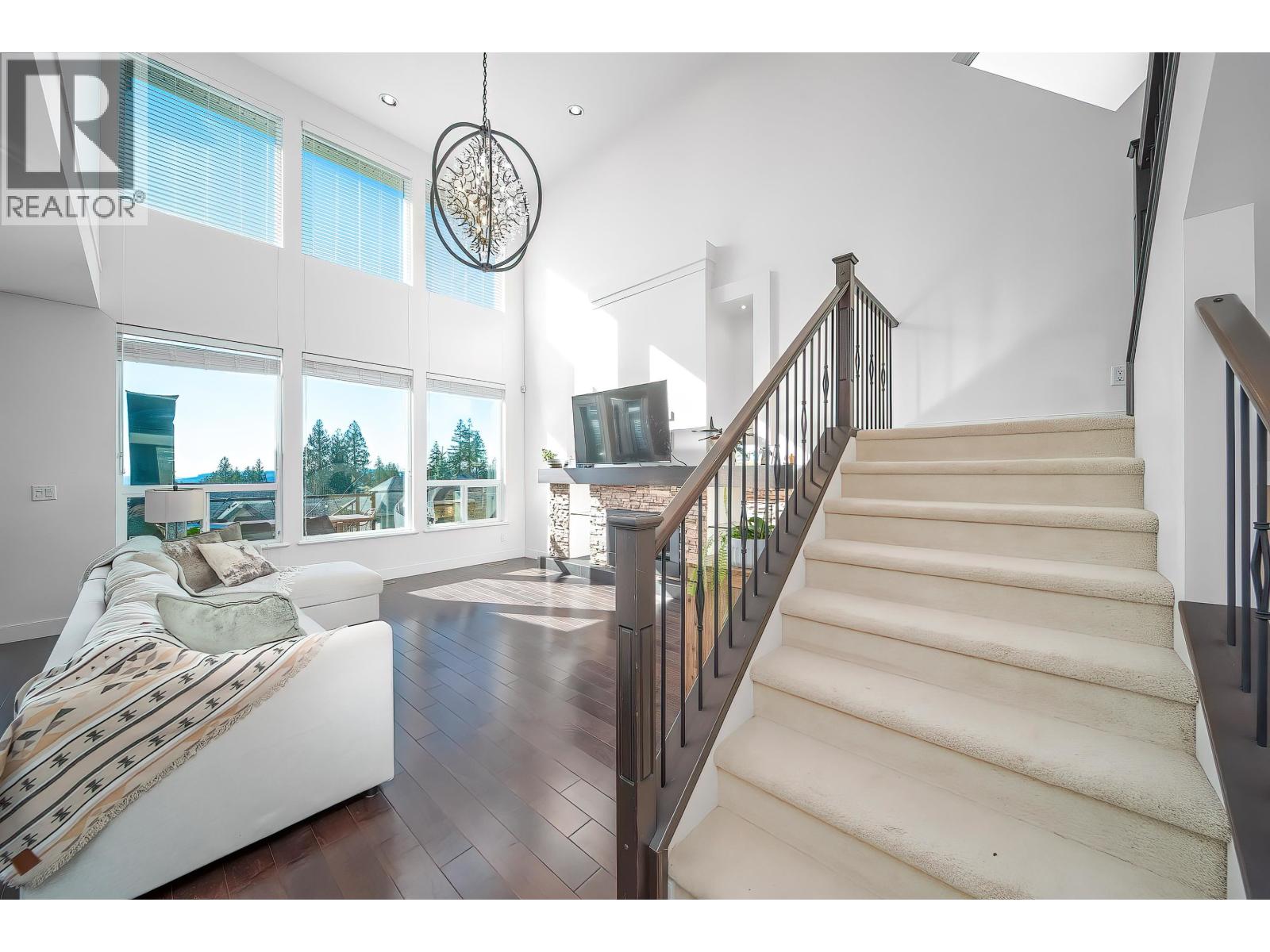 3492 Bishop Place, Coquitlam, British Columbia  V3E 0K2 - Photo 8 - R3096439