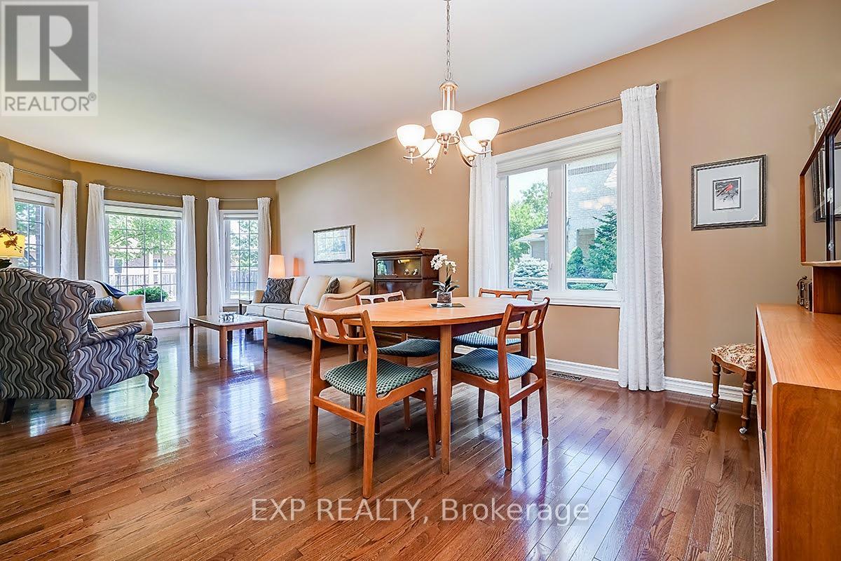 21 Kettlewell Way S, Ottawa, Ontario  K2W 1G3 - Photo 3 - X12847162