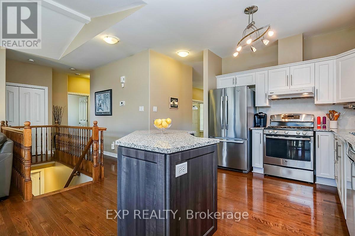 21 Kettlewell Way S, Ottawa, Ontario  K2W 1G3 - Photo 4 - X12847162