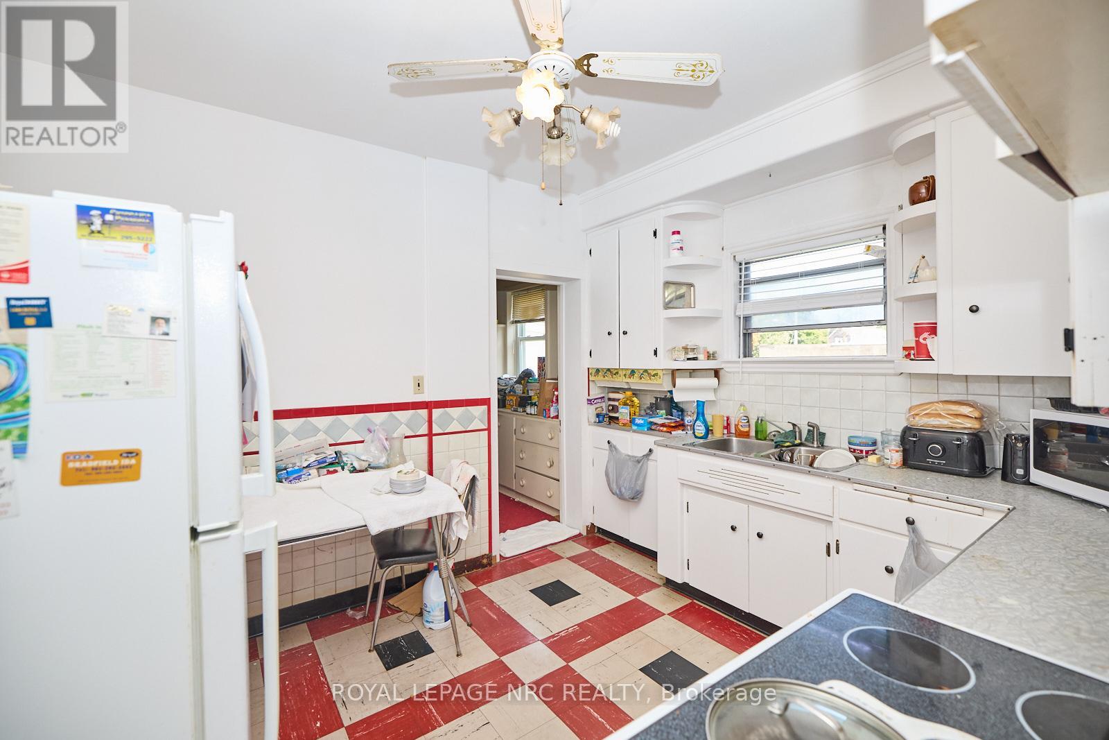 3758 Main Street, Niagara Falls, Ontario  L2G 6B2 - Photo 22 - X12847158