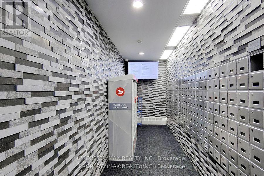 1008 - 1338 York Mills Road, Toronto, Ontario  M3A 3M3 - Photo 2 - C12847156