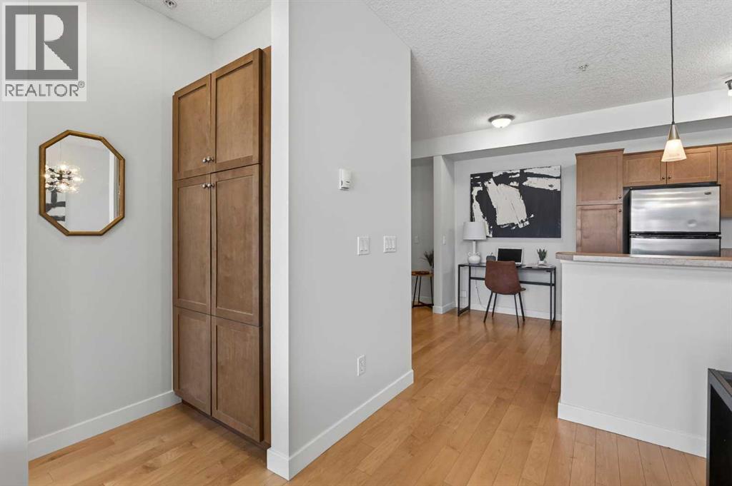 206, 208 Holy Cross Lane Sw, Calgary, Alberta  T2S 3G3 - Photo 21 - A2289904