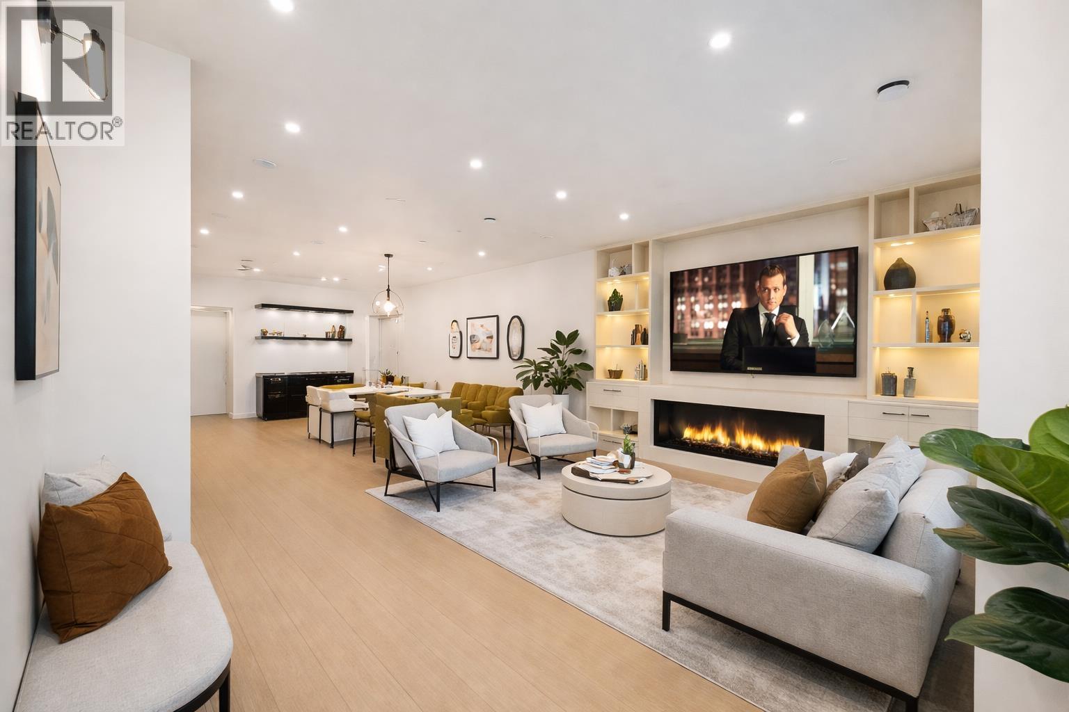 102 646 Girard Avenue, Coquitlam, British Columbia  V3K 1S8 - Photo 4 - R3096241