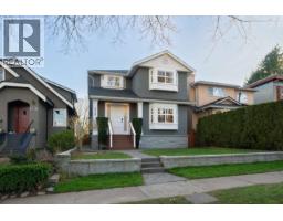 <div class="price">$3,890,000</div> 4068 W 15th Avenue, Vancouver<br><div style="margin-bottom:8px;"><small>Magsen Realty Inc.</small></div><div class='bed_bath'>5 Bed | 4 Bath</div>